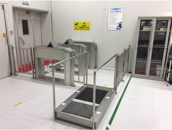 為什么需要裝防靜電設(shè)備